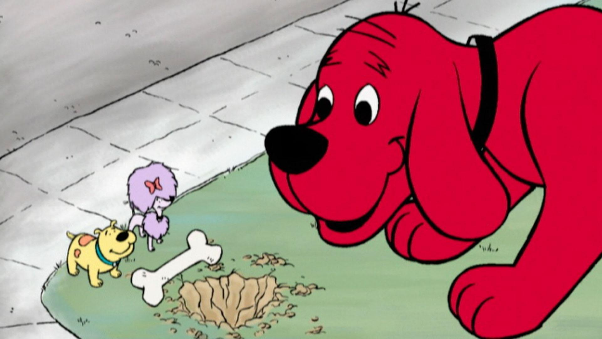 Clifford, T-Bone and Cleo find the perfect spot for Clifford's bone.