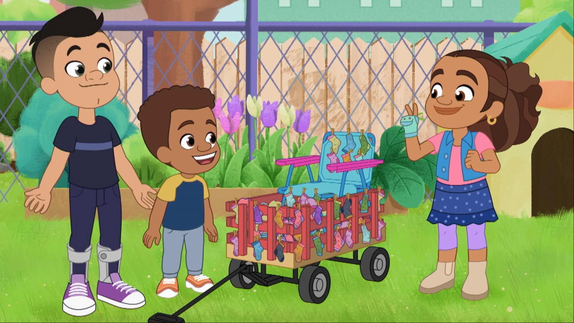 Chacho chews up the socks that Alma plans to donate. / The kids make an animal show.