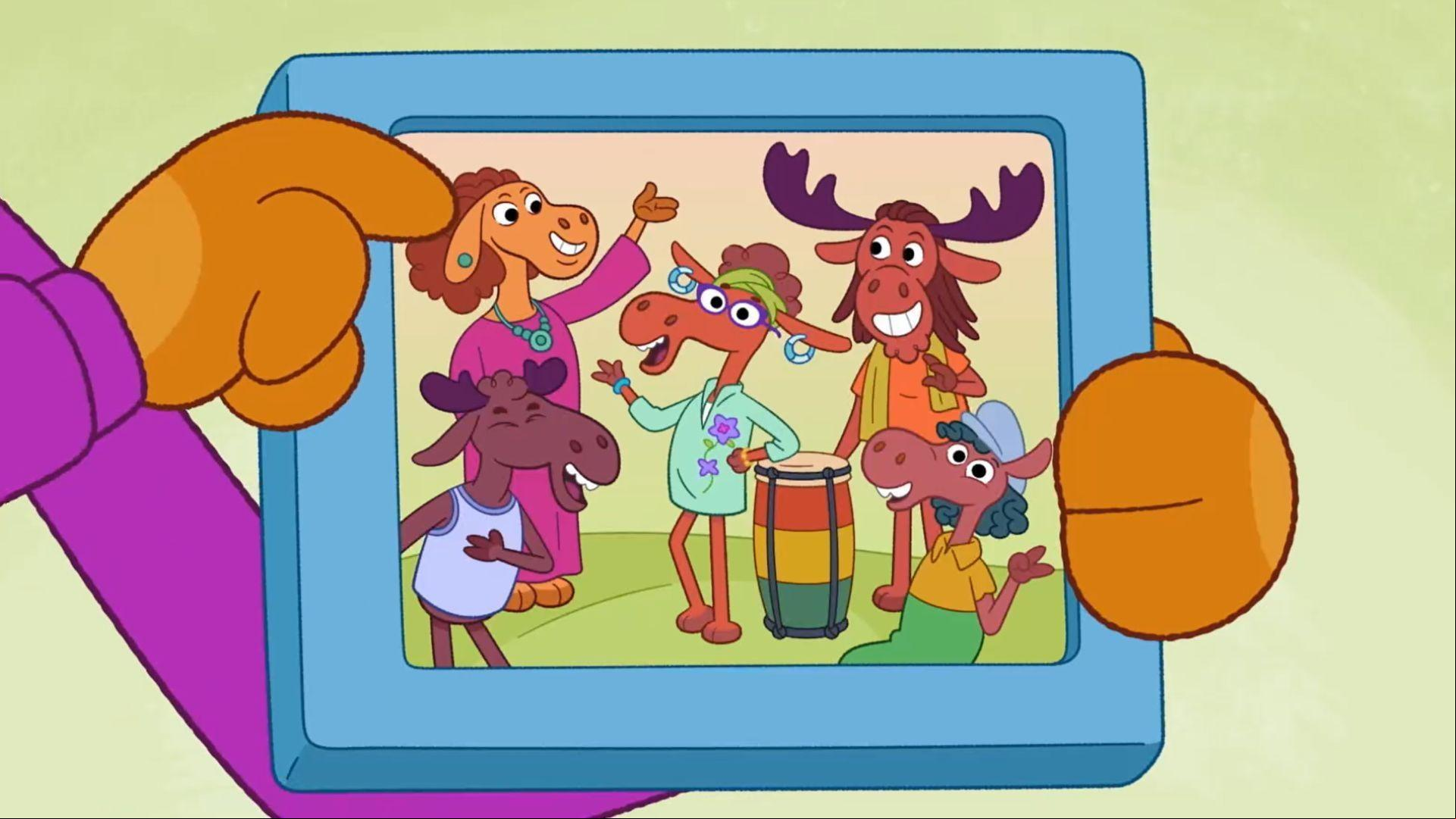 Ellie plans a visit home to Jamaica./Zadie and Buckley have a playdate.