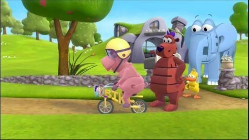Pig is falling behind! Luckily, he has his letters to help him get back in the race.